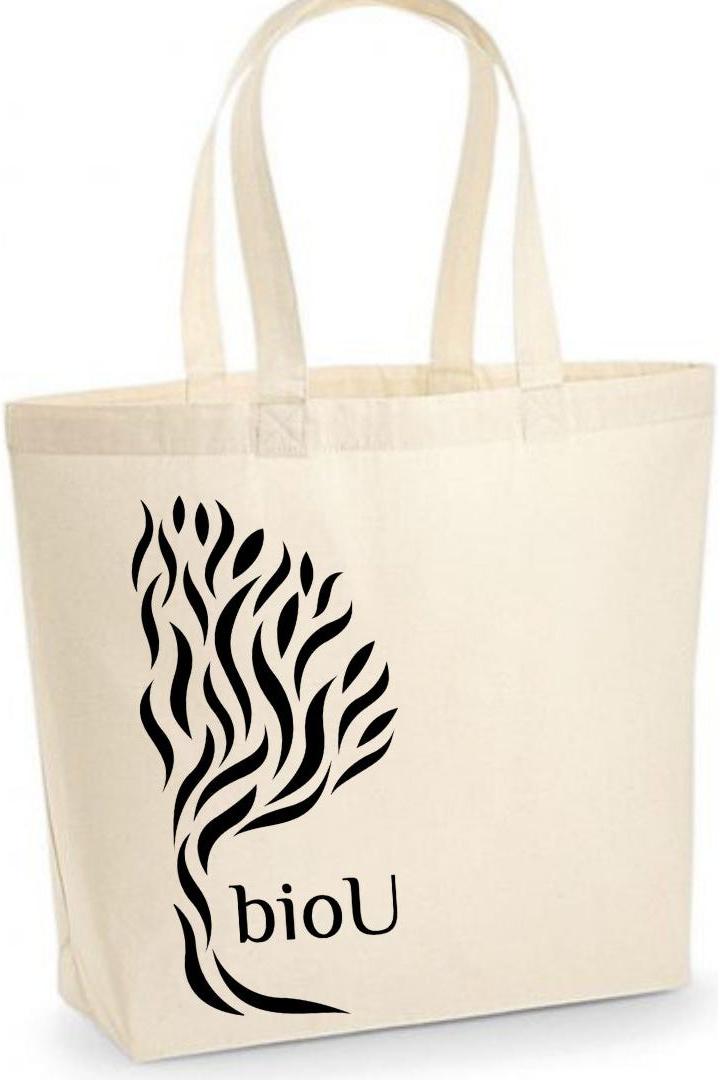 bioU organic cotton bag with tree design, eco-friendly and stylish, perfect for daily use.