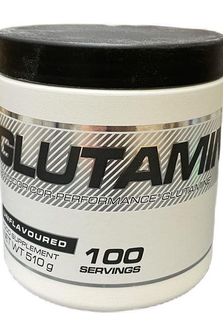 Cellucor Glutamine supplement container with 100 servings for improved recovery and performance.