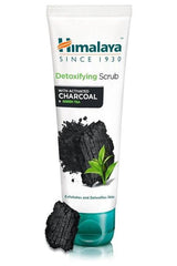 Himalaya Detoxifying Scrub with Activated Charcoal and Green Tea, 75 ml, gentle exfoliator for smooth skin.