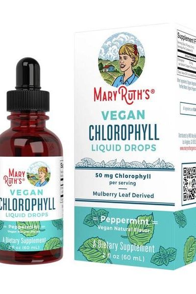 MaryRuth Organics Vegan Chlorophyll Liquid Drops with peppermint flavor in packaging, a dietary supplement for health.