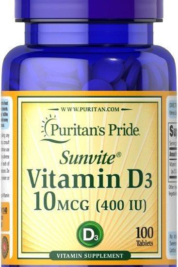 Puritan's Pride Vitamin D3 400IU supplement bottle, 100 tablets, supports bone health and immune function.