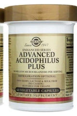 Solgar Advanced Acidophilus Plus supplement bottle with vegetable capsules for gut health and digestion support.