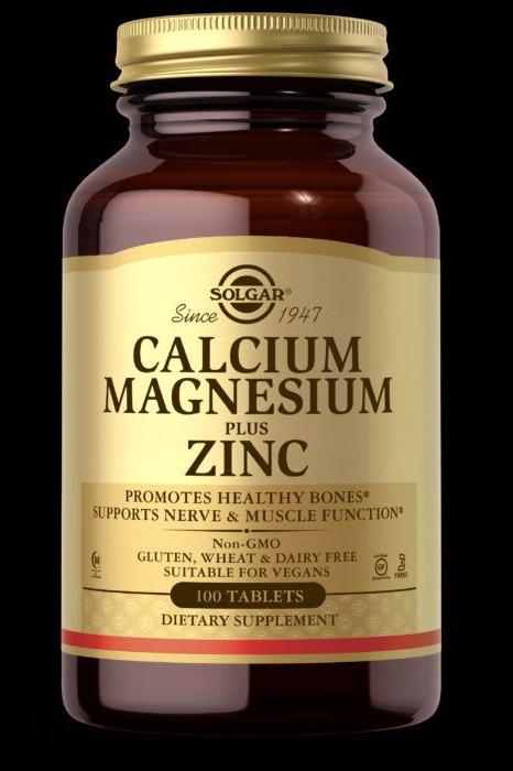 Solgar Calcium Magnesium Plus Zinc supplement bottle, 100 tablets for bone and muscle support, non-GMO and vegan-friendly.