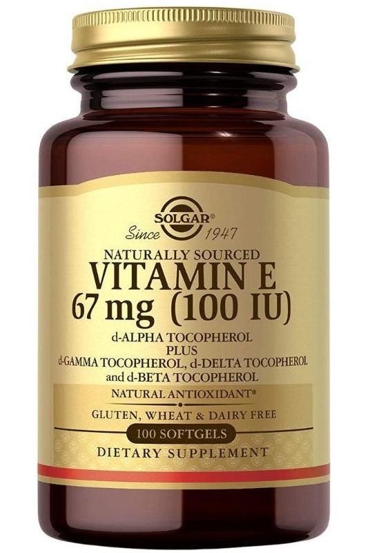 Solgar Vitamin E 67 mg bottle, naturally sourced antioxidant for skin and heart health.