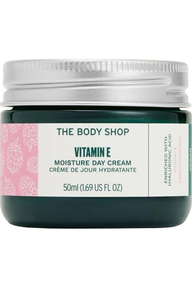 The Body Shop Vitamin E Moisture Day Cream 50ml for intensive hydration and nourishment for dry skin. The Body Shop Vitamin E Moisture Day Cream 50ml for intensive hydration and nourishment for dry skin.