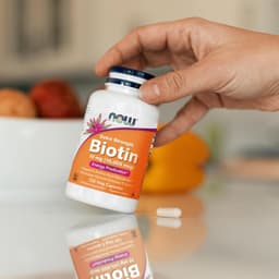 Now Foods - Biotin Extra Strength - 120 Vcaps