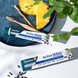 Himalaya - Active White Toothpaste - 75ml