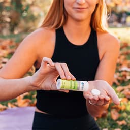 Trace Minerals Max-Hydrate Immunity - Lemon Lime - 10 Effervescent Tabs - 10 Tabs (1.59oz / 45g)