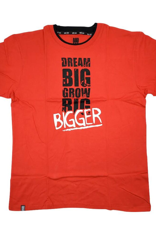 FA Fitness Authority red T-shirt with motivational 'Dream Big Grow Bigger' slogan for fitness enthusiasts.