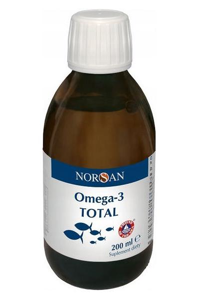 Norsan Omega-3 Total liquid fish oil with vitamin D in a 200ml bottle, promoting heart and brain health.