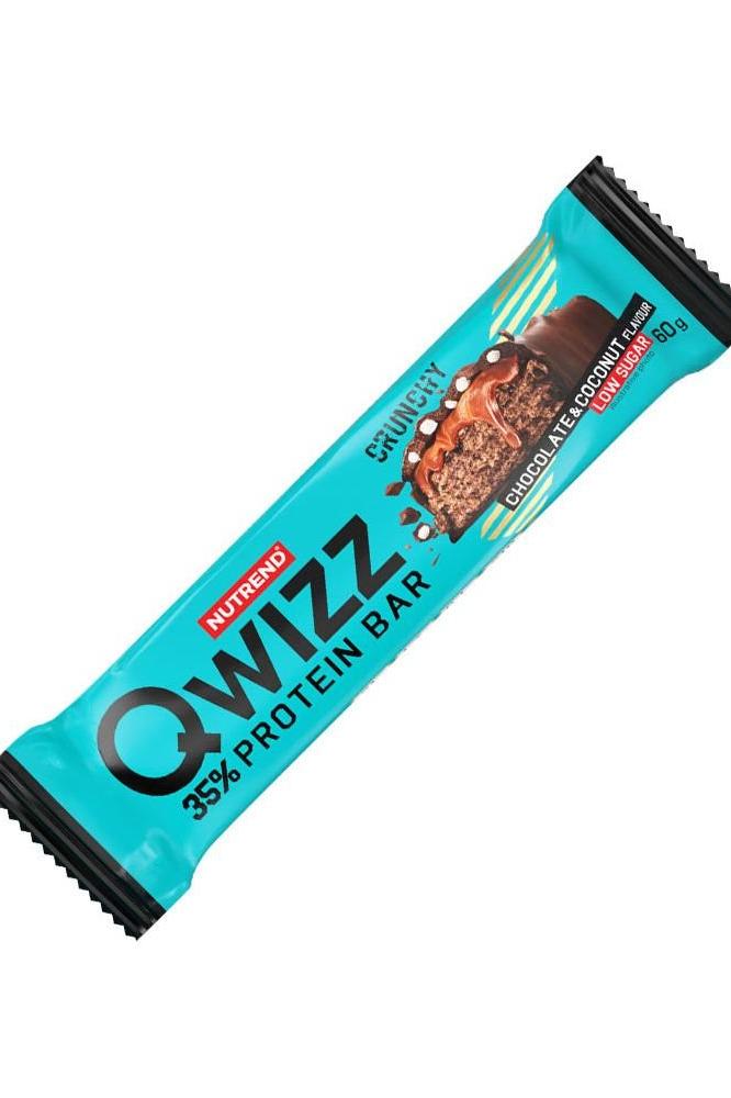 Nutrend Qwizz Protein Bar in chocolate coconut flavor, high protein, low sugar, gluten-free snack.