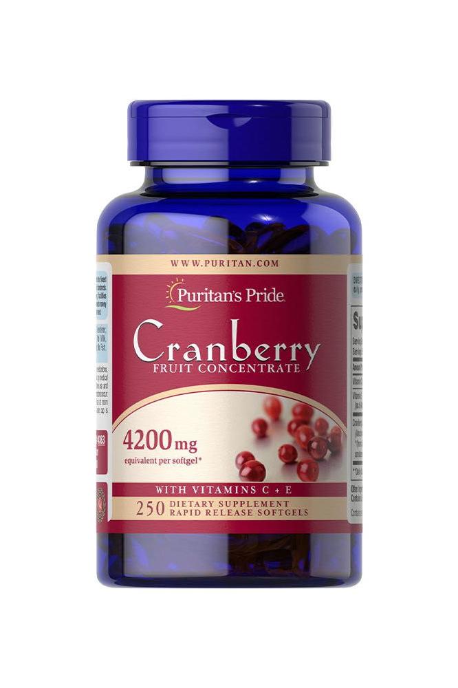 Puritan's Pride Cranberry Fruit Concentrate 4200 mg dietary supplement with vitamins C and E in a blue bottle