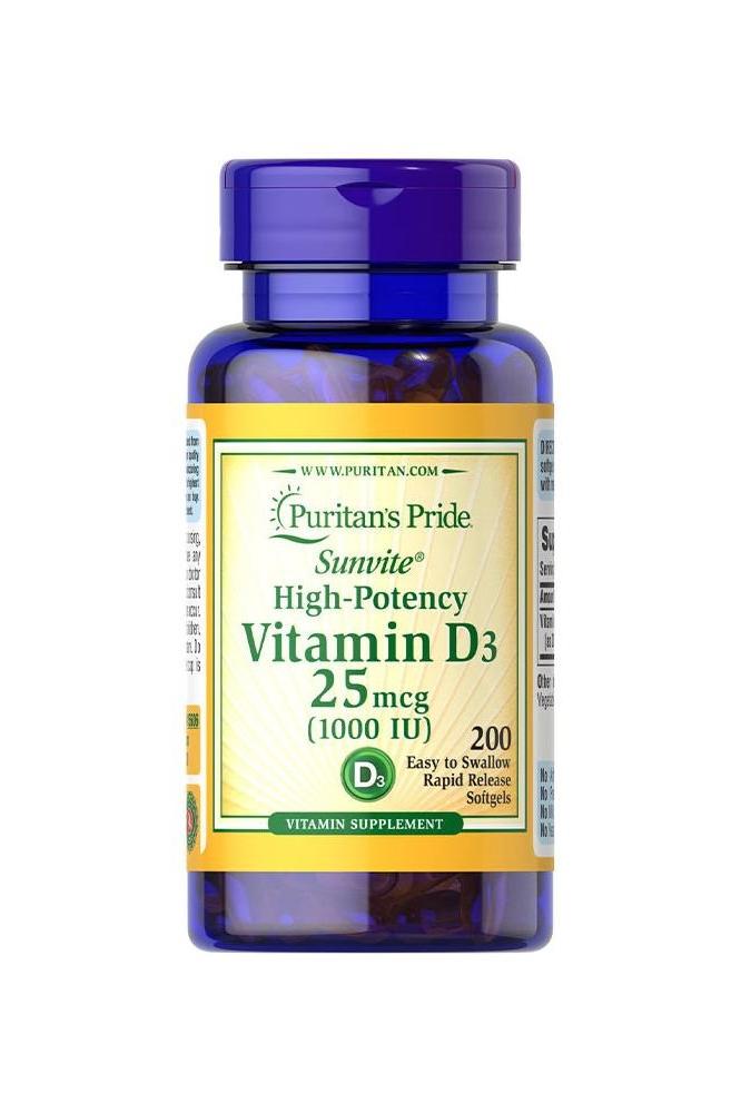 Puritan's Pride Vitamin D3 25mcg 1000 IU supplement bottle for immune and bone health support.