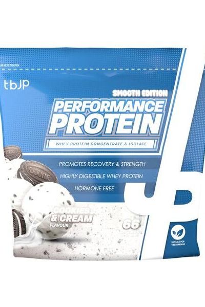 Trained by JP Performance Protein in Cookies & Cream flavor, 2 kg pack with 66 servings for muscle recovery and strength.