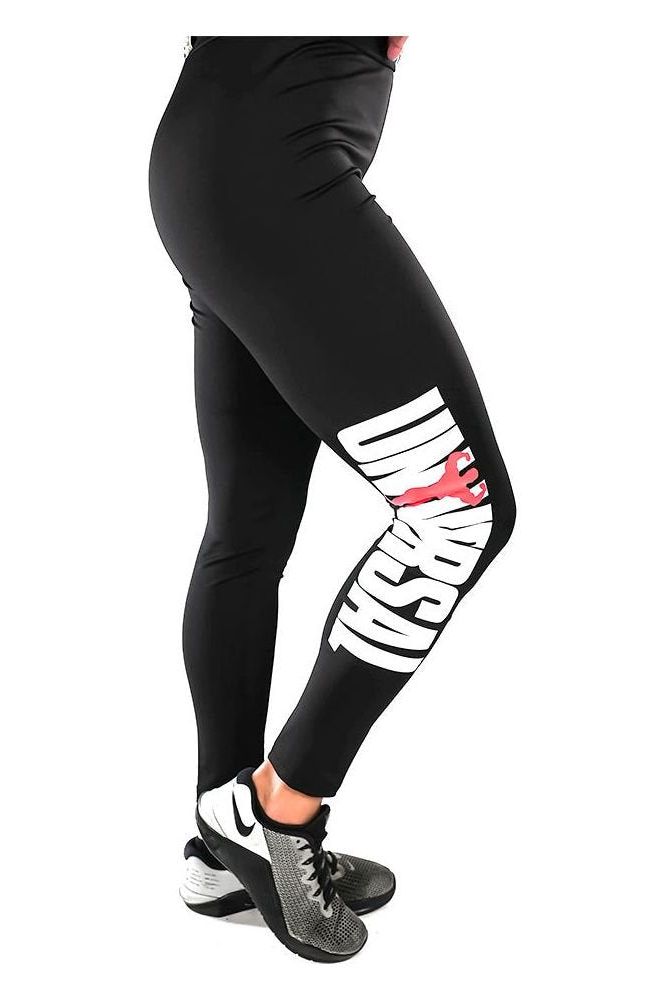 Universal Nutrition ladies yoga pants featuring a stylish design, perfect fit, and breathable material for comfort.