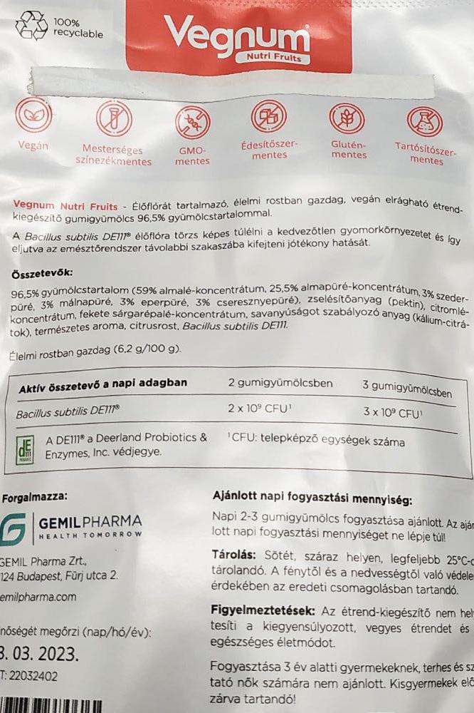 Vegnum Nutri Fruits packaging showing red berry gummies with health benefits and probiotic details.